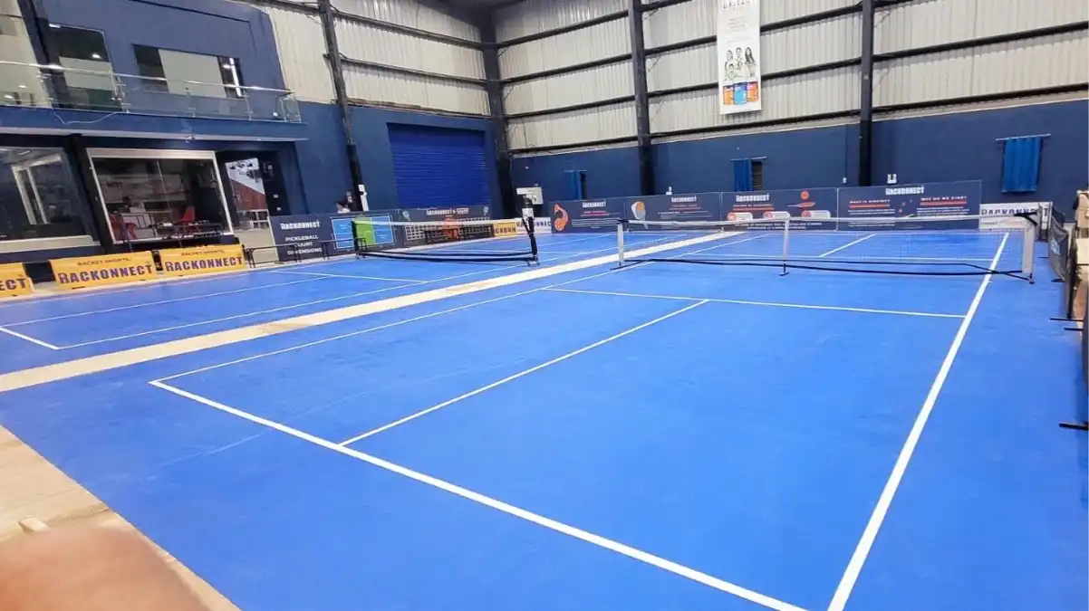 Badminton court at Rackonnect 63 Sports Arena | Gurgaon in 24/2, Sector-63A, Gurugram, Kadarpur, Haryana 122098 - Professional badminton courts for weekend games and tournaments